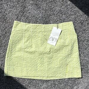 Zara NWT Women's Yellow/green Mini Skirt plaid Medium